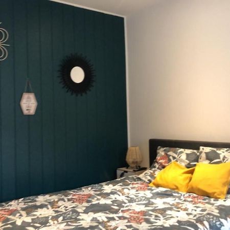 L'Ete De Melusine Apartment นีออร์ ภายนอก รูปภาพ