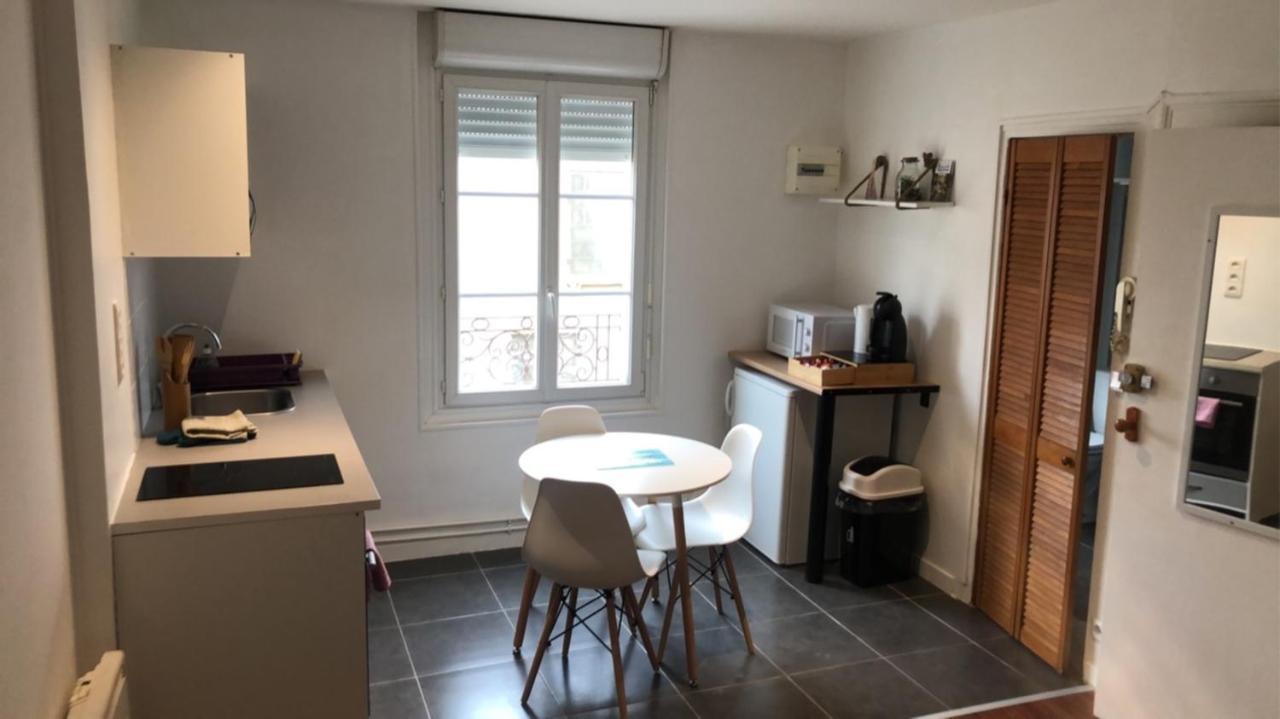 L'Ete De Melusine Apartment นีออร์ ภายนอก รูปภาพ